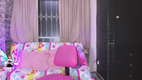 Snapshot of kittyqueen01 chatting on 03-05-25, 02:57 Tatiana Guerrero online show from 03-05-25, 02:57