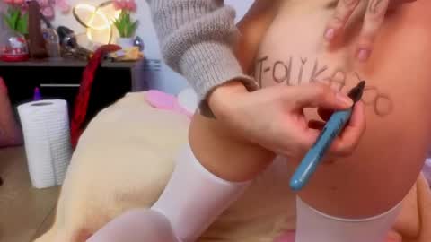 Kitty online show from 05-29-26, 01:25