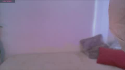 Sophie online show from 04-19-26, 08:33