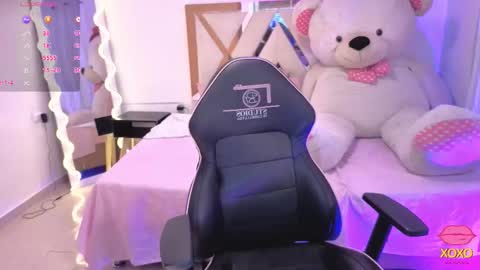 Kitty  online show from 09-30-25, 11:54