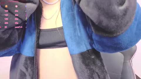 Kitty  online show from 11-08-25, 11:54