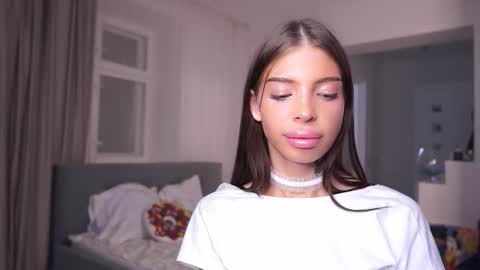 Alice online show from 11-26-25, 05:14