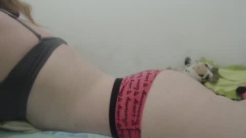 Snapshot of kittywhiteass chatting on 01-07-25, 07:52 kittywhiteass online show from 01-07-25, 07:52