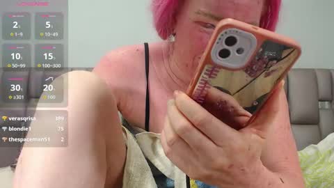 Snapshot of kittywhiteass chatting on 11-09-25, 11:03 kittywhiteass online show from 11-09-25, 11:03