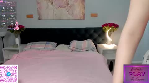 kittyy online show from 10-19-25, 05:52