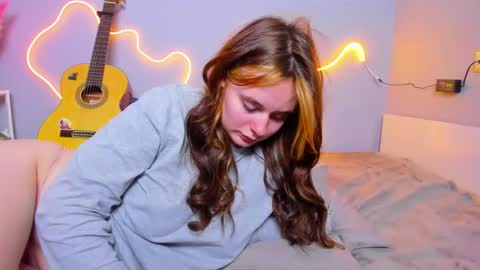 Rina online show from 10-24-25, 02:19