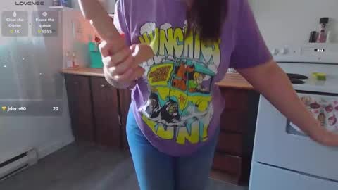 Kittyymaze online show from 12-31-24, 02:14