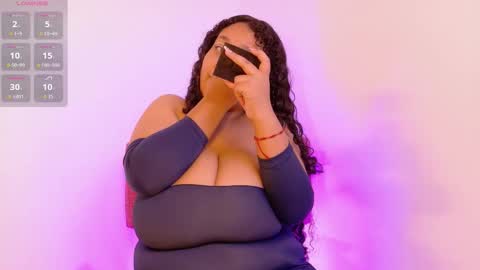 Kitty Hill online show from 10-30-25, 04:36