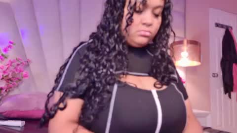 Snapshot of kity_hill chatting on 06-29-26, 04:08 Kitty Hill online show from 06-29-26, 04:08