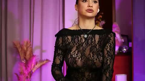 Erika online show from 02-02-26, 09:24