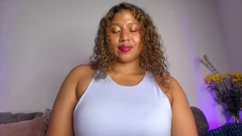 Snapshot of kiut_lili18 chatting on 09-15-25, 07:47 Lili online show from 09-15-25, 07:47