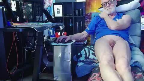 kiveuxmakeu online show from 11-05-25, 09:20