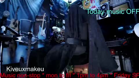 kiveuxmakeu online show from 04-16-26, 05:58
