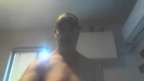Snapshot of kiwiguy19773 chatting on 02-08-26, 04:38 kiwiguy19773 online show from 02-08-26, 04:38