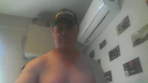 Snapshot of kiwiguy19773 chatting on 04-01-26, 12:00 kiwiguy19773 online show from 04-01-26, 12:00
