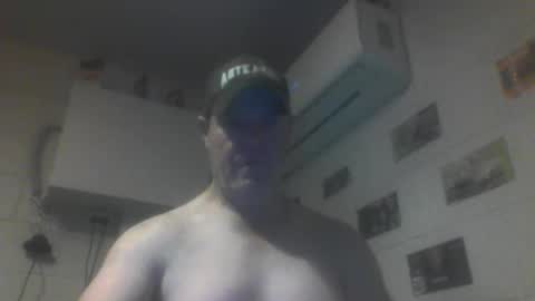 kiwiguy19773 online show from 06-01-26, 07:10