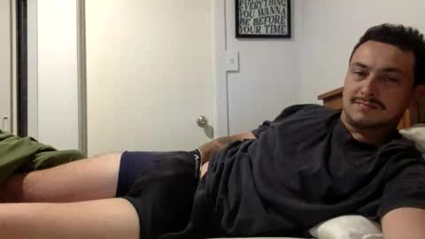 Snapshot of kiwiluke69 chatting on 11-27-25, 10:01 kiwiluke69 online show from 11-27-25, 10:01