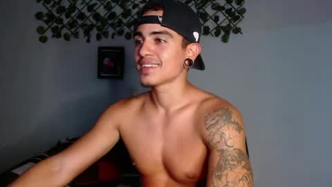 kizame___ online show from 04-18-26, 11:49