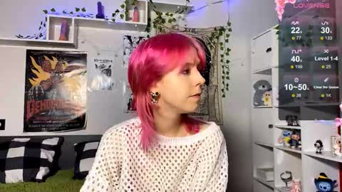 Snapshot of kizziequiroz chatting on 03-03-26, 07:53 Luna online show from 03-03-26, 07:53