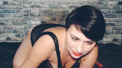 Snapshot of kkatrin_nasty chatting on 11-28-25, 11:46 Katrin online show from 11-28-25, 11:46