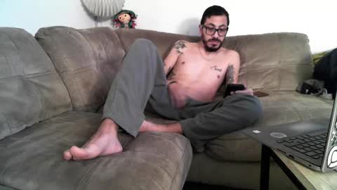 Snapshot of klein_jeremy chatting on 01-15-25, 02:46 Jeremyz online show from 01-15-25, 02:46