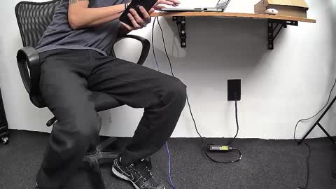 Snapshot of klein_jeremy chatting on 02-06-25, 02:37 Jeremyz online show from 02-06-25, 02:37
