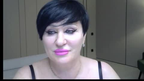 kleo901854860422 online show from 04-25-26, 07:00