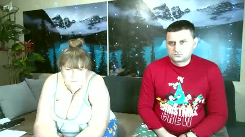 Snapshot of kleosnow chatting on 02-04-25, 07:44 Kleosnow online show from 02-04-25, 07:44
