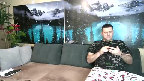 Snapshot of kleosnow chatting on 02-06-25, 09:43 Kleosnow online show from 02-06-25, 09:43
