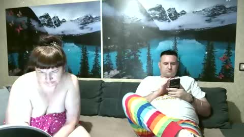 Snapshot of kleosnow chatting on 09-21-25, 08:21 Kleosnow online show from 09-21-25, 08:21