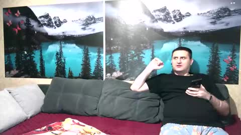 Kleosnow online show from 11-19-25, 10:15