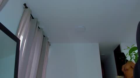 Snapshot of klinsmannwalton chatting on 10-16-25, 11:55 klinsmannwalton online show from 10-16-25, 11:55