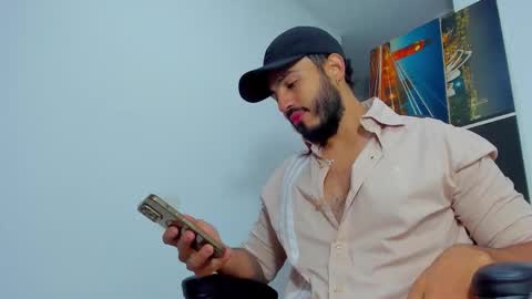 Snapshot of klinsmannwalton chatting on 01-06-26, 10:41 klinsmannwalton online show from 01-06-26, 10:41