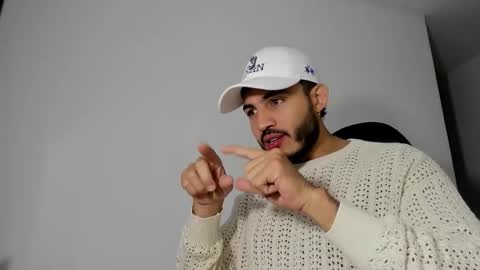 Snapshot of klinsmannwalton chatting on 02-02-26, 11:09 klinsmannwalton online show from 02-02-26, 11:09