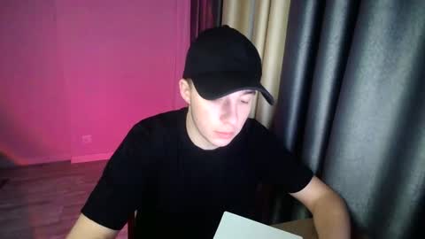 Snapshot of klir_mo chatting on 12-02-24, 10:23 klir_mo online show from 12-02-24, 10:23