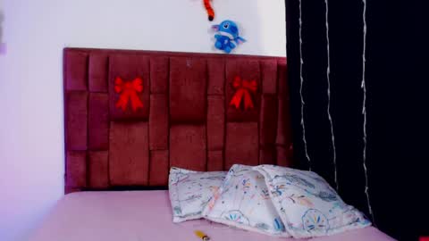 Kloe online show from 06-27-26, 07:41