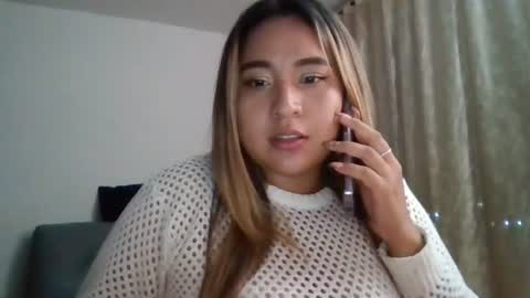 Snapshot of kloe__05 chatting on 07-08-26, 11:53 Kloe online show from 07-08-26, 11:53