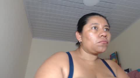 Kloe online show from 03-10-25, 04:46