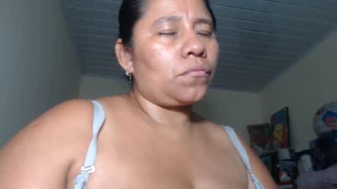 Kloe online show from 10-06-25, 07:39