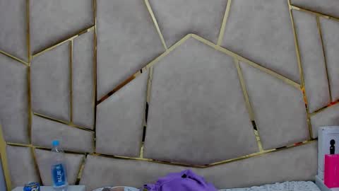 Snapshot of kloe_candy1 chatting on 02-03-26, 04:43 kloe online show from 02-03-26, 04:43