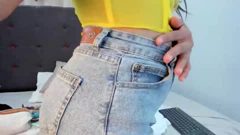 Kloeh online show from 10-31-25, 08:21