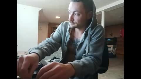 LOUiViLAN online show from 12-19-24, 08:13