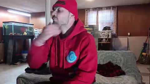 LOUiViLAN online show from 01-15-25, 08:37