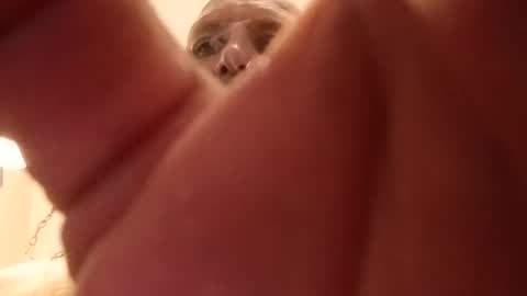 Snapshot of kmacock chatting on 10-08-25, 01:09 Kmacock online show from 10-08-25, 01:09