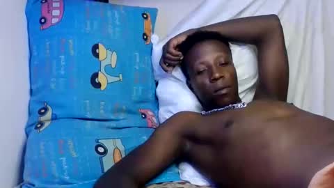 Snapshot of kmg_777 chatting on 11-08-25, 06:29 kmg_777 online show from 11-08-25, 06:29