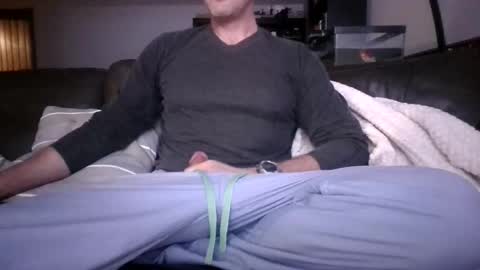 Knight3975 online show from 12-20-25, 01:56