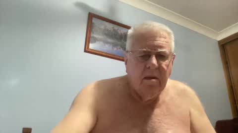 Aussiedude online show from 10-01-25, 11:27
