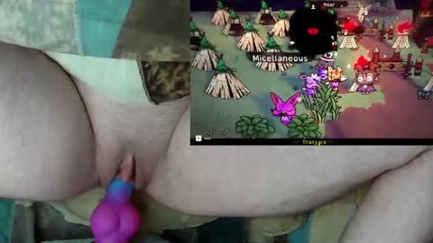 Snapshot of knottedkit chatting on 01-10-25, 03:29 knottedkit online show from 01-10-25, 03:29