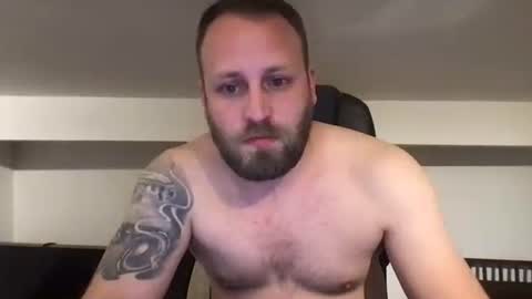 hugo online show from 03-03-25, 07:06