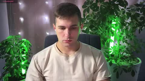 Sweet boy online show from 02-22-25, 10:18